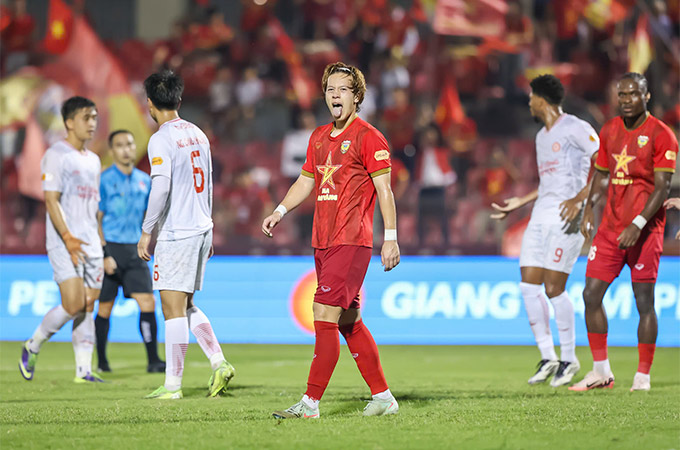 Viktor Lê cần trưởng thành từng bước, tránh "chín ép" - Ảnh: Đức Cường