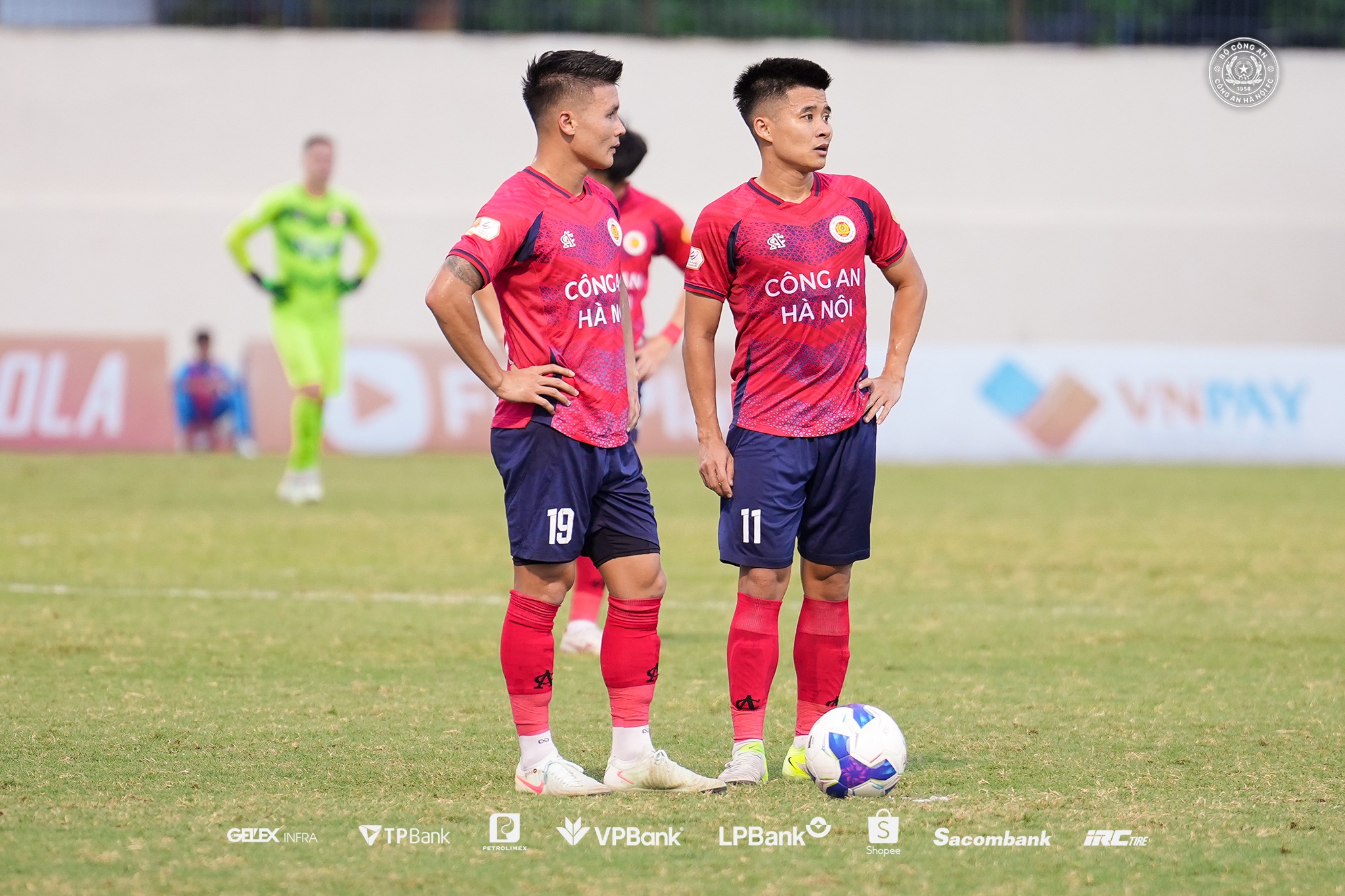 CLB Công an Hà Nội vẫn có nguy cơ mất top 3 chung cuộc - Ảnh: CAHN FC